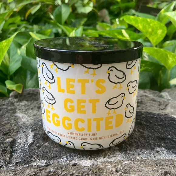 BBW Marshmallow fluff candle - Picture 5 of 7